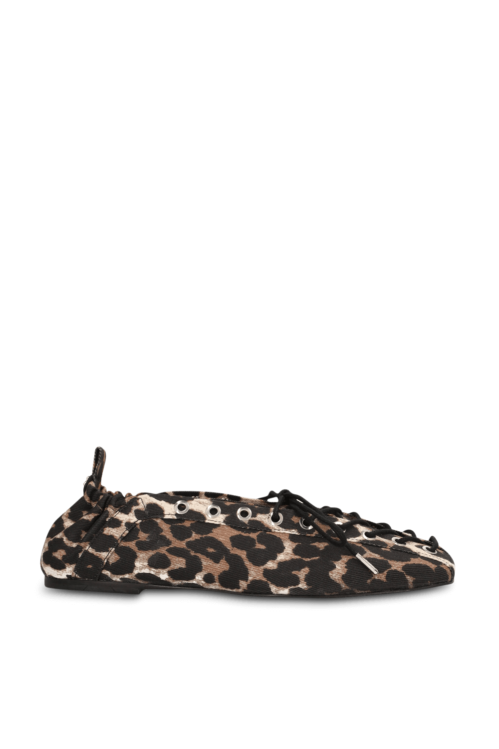 תמונה קידמית של נעלי בלרינה