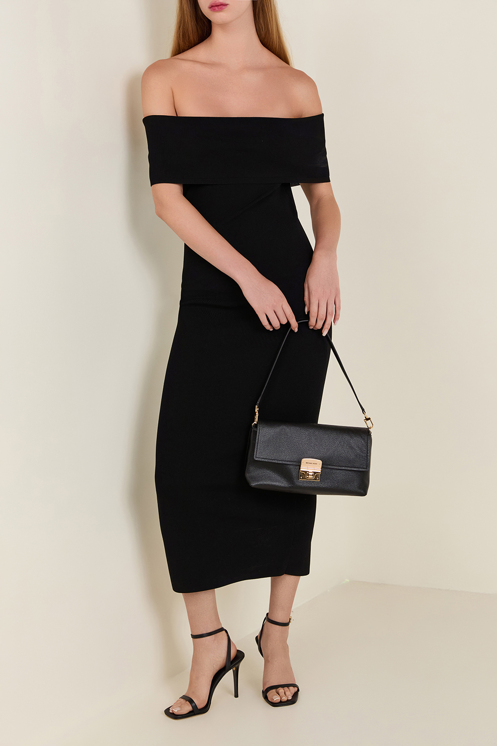 תמונת דוגמן קידמית של תיק קרוסבודי אדי מדיום