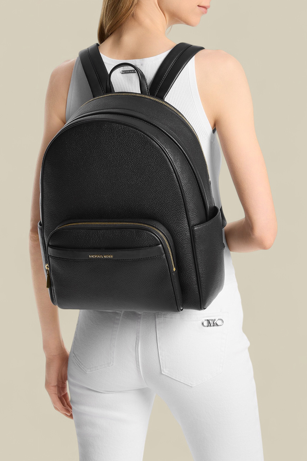 תמונת דוגמן קידמית של תיק גב לארג'