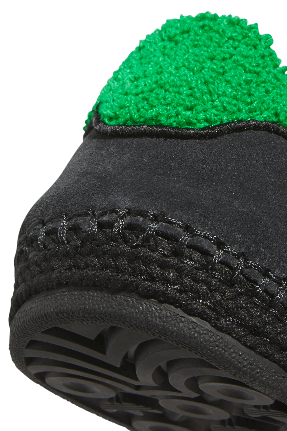 תמונת פנים של נעלי סניקרס סטן סמית` X קלוט