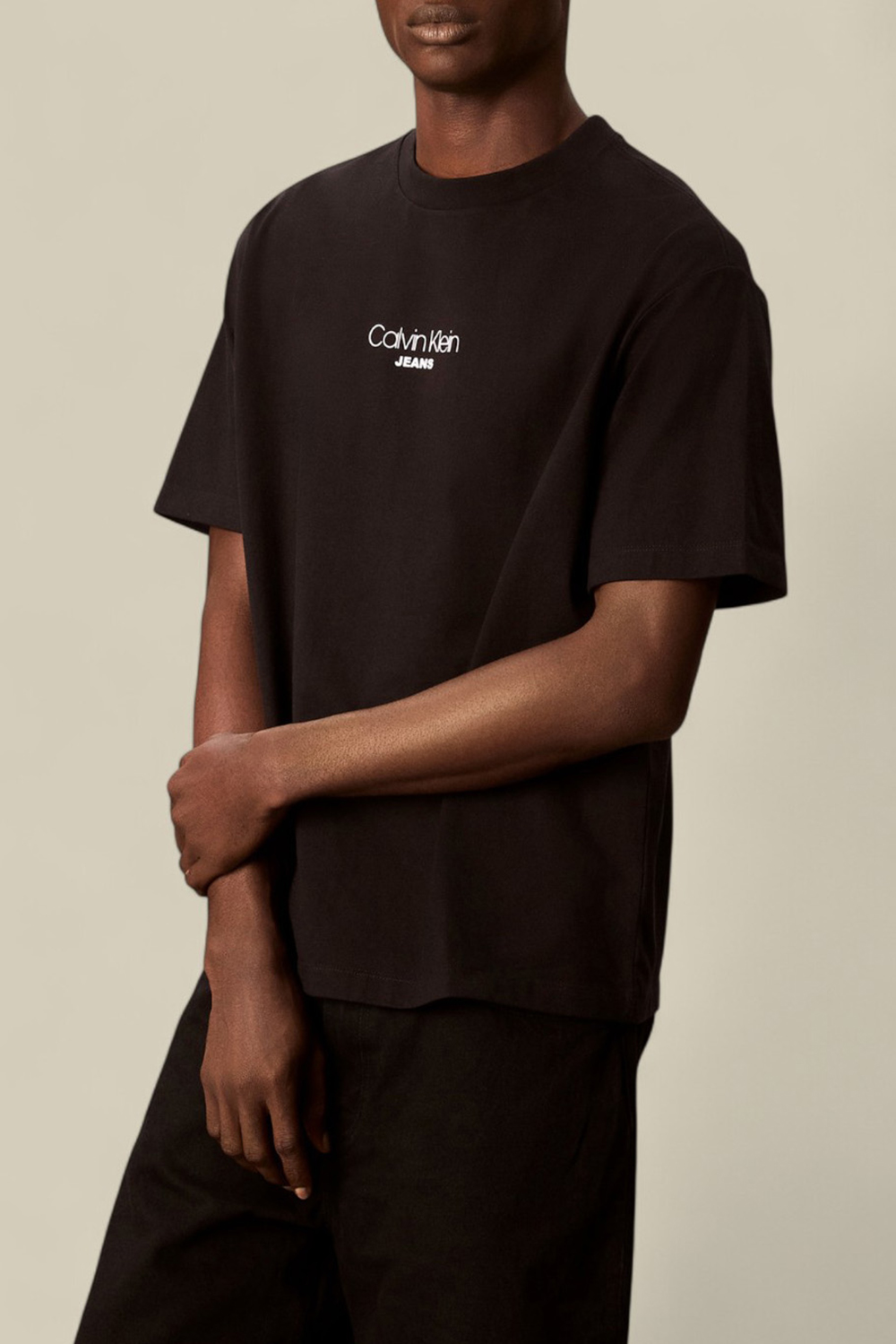 תמונת דוגמן קידמית של חולצת טי