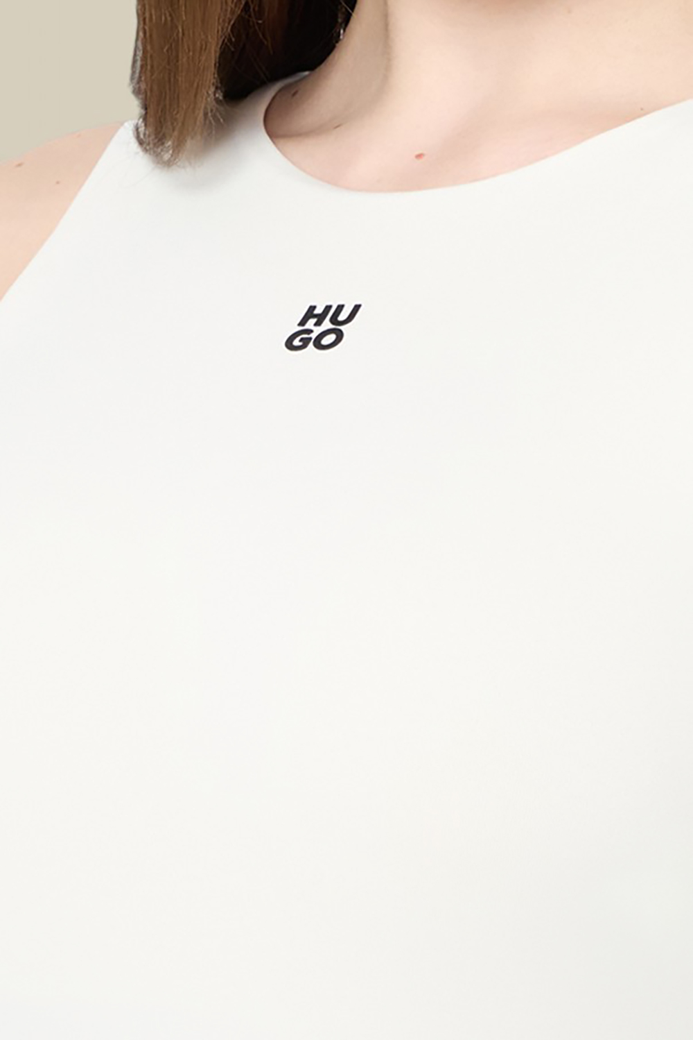 תמונת תקריב דוגמן של גופייה