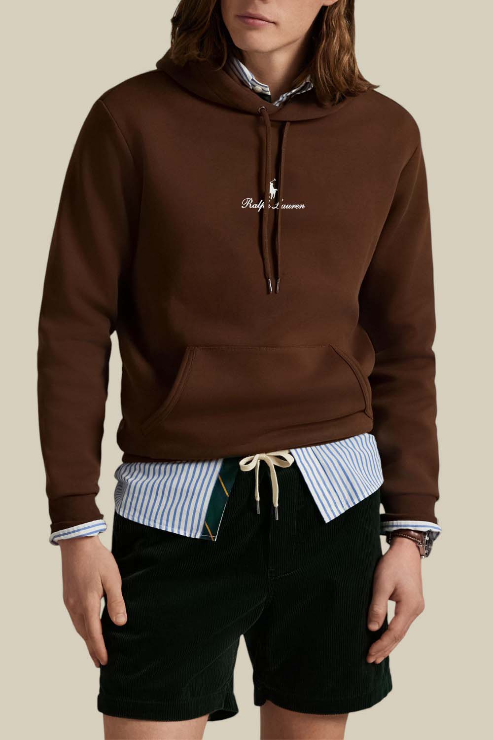 תמונת דוגמן קידמית של סווטשירט קפוצ'ון