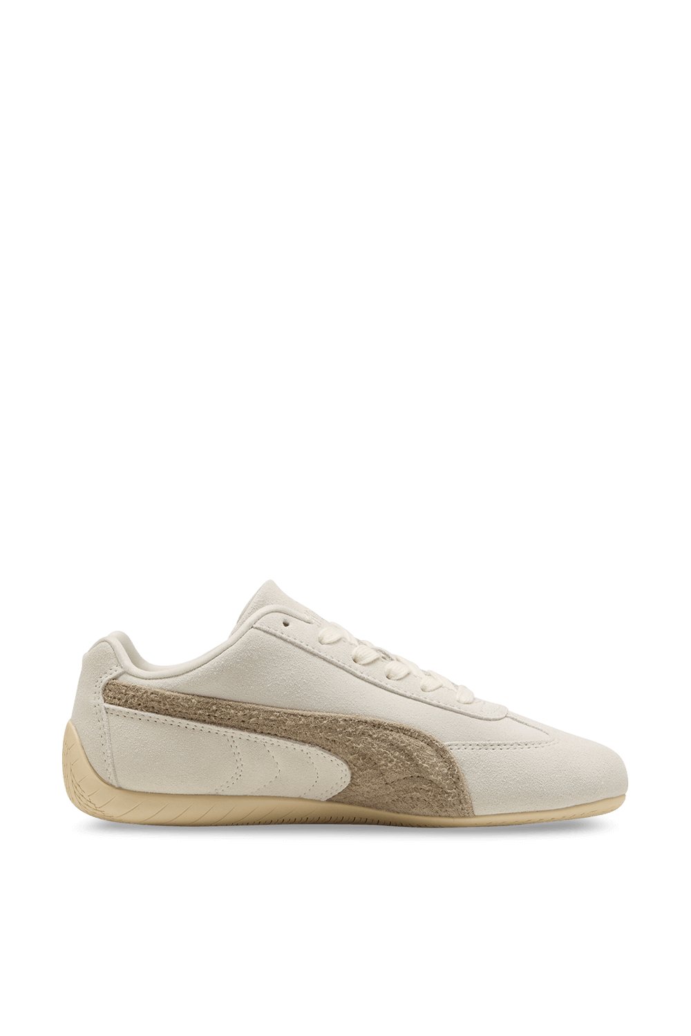 תמונה קידמית של נעלי סניקרס ספידקאט