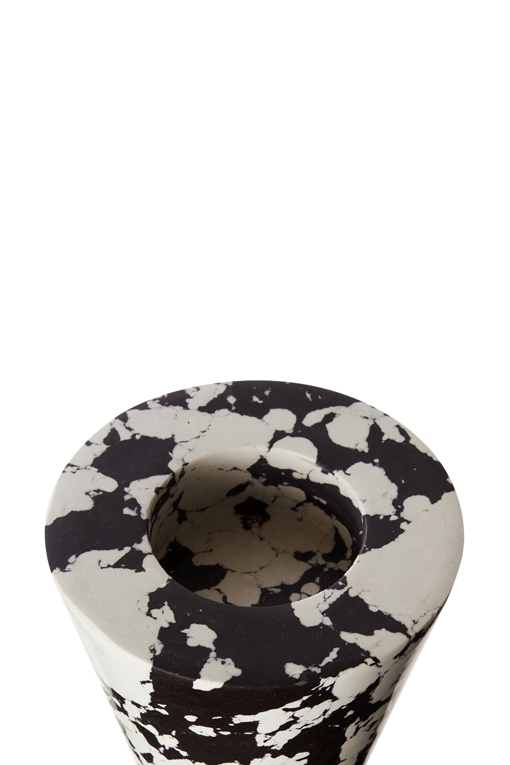 תמונה אחורית של פמוט קונוס מודרני בעיצוב שחור ולבן