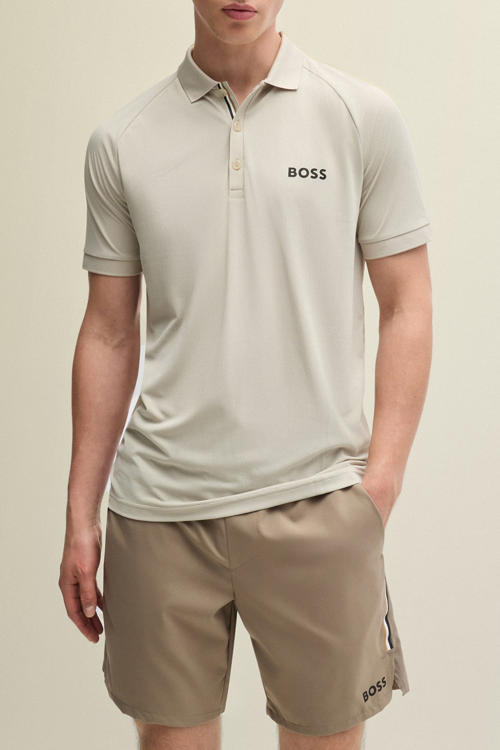 תמונת דוגמן קידמית של בוס X מתאו ברטיני חולצת פולו