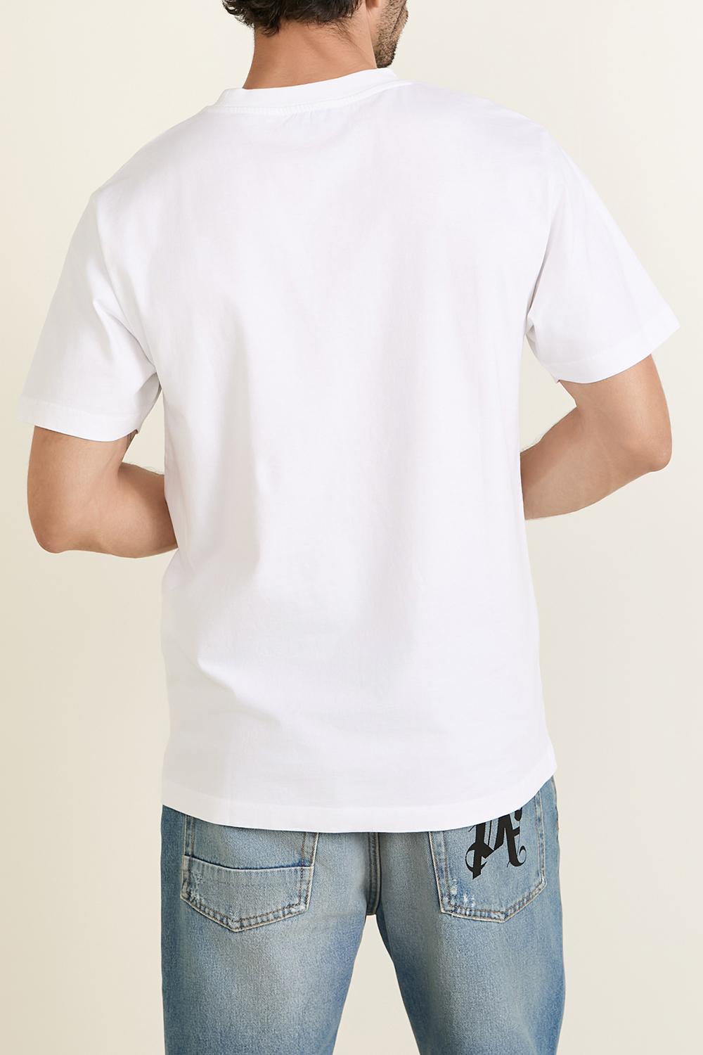 תמונת דוגמן אחורית של חולצת טי