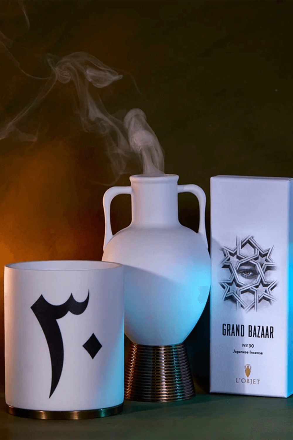 תמונה אחורית של GRAND BAZAAR NO. 30 INCENSE (60 STICKS + SQUARE HOLDER)