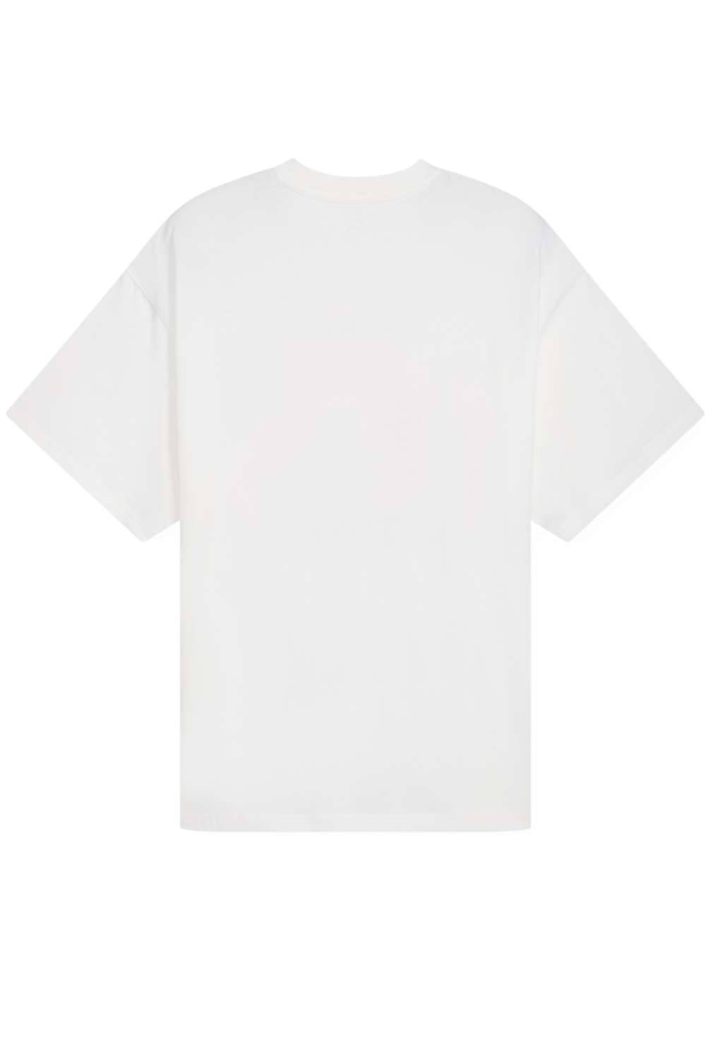 תמונה אחורית של חולצת טי אוברסייז