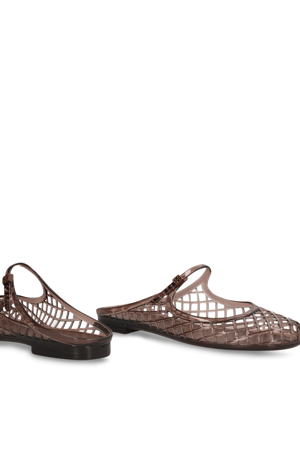 תמונת תקריב של נעלי סליידס מרי ג'יין