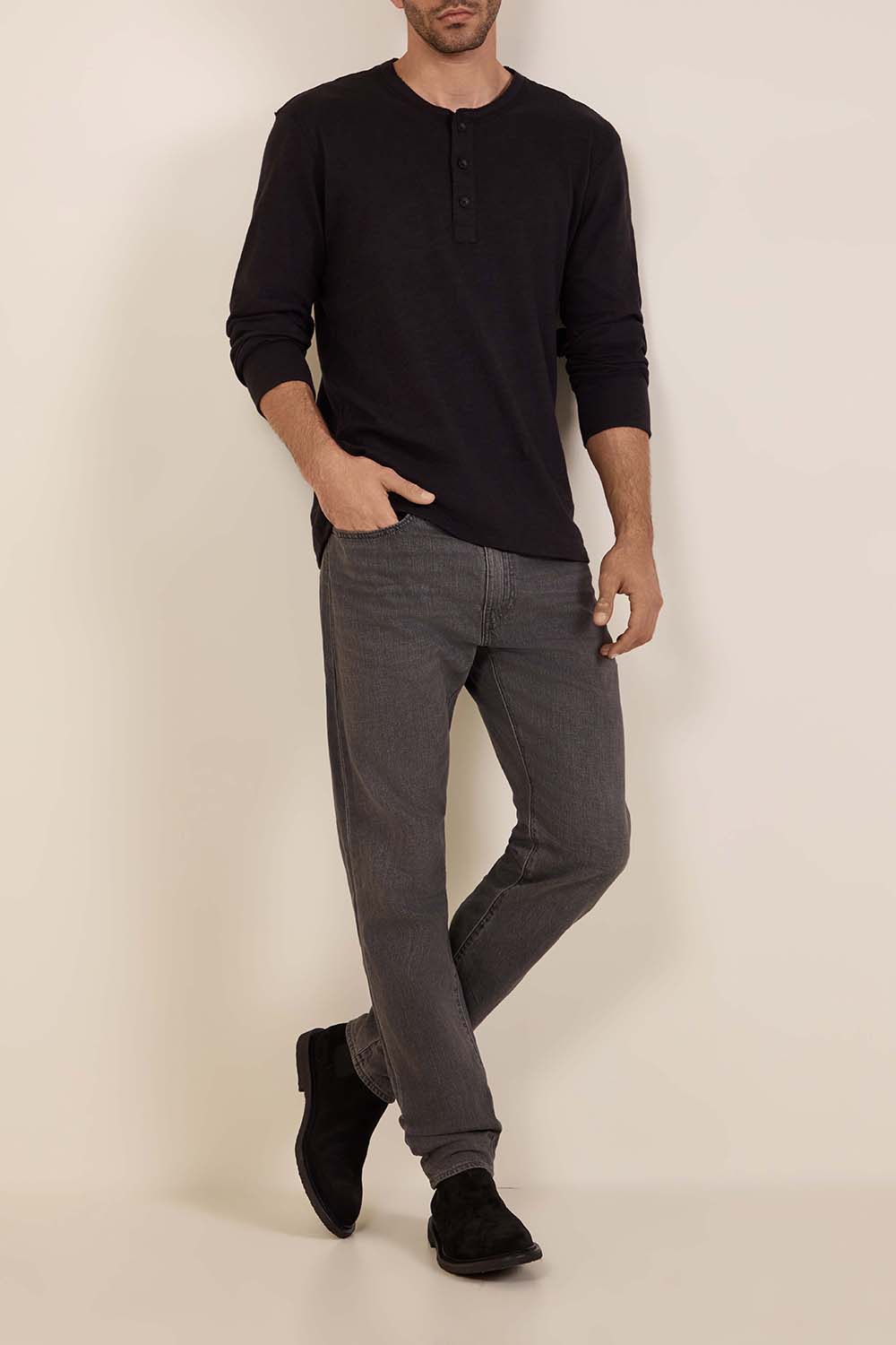 תמונת דוגמן קידמית של מגפוני צ'לסי