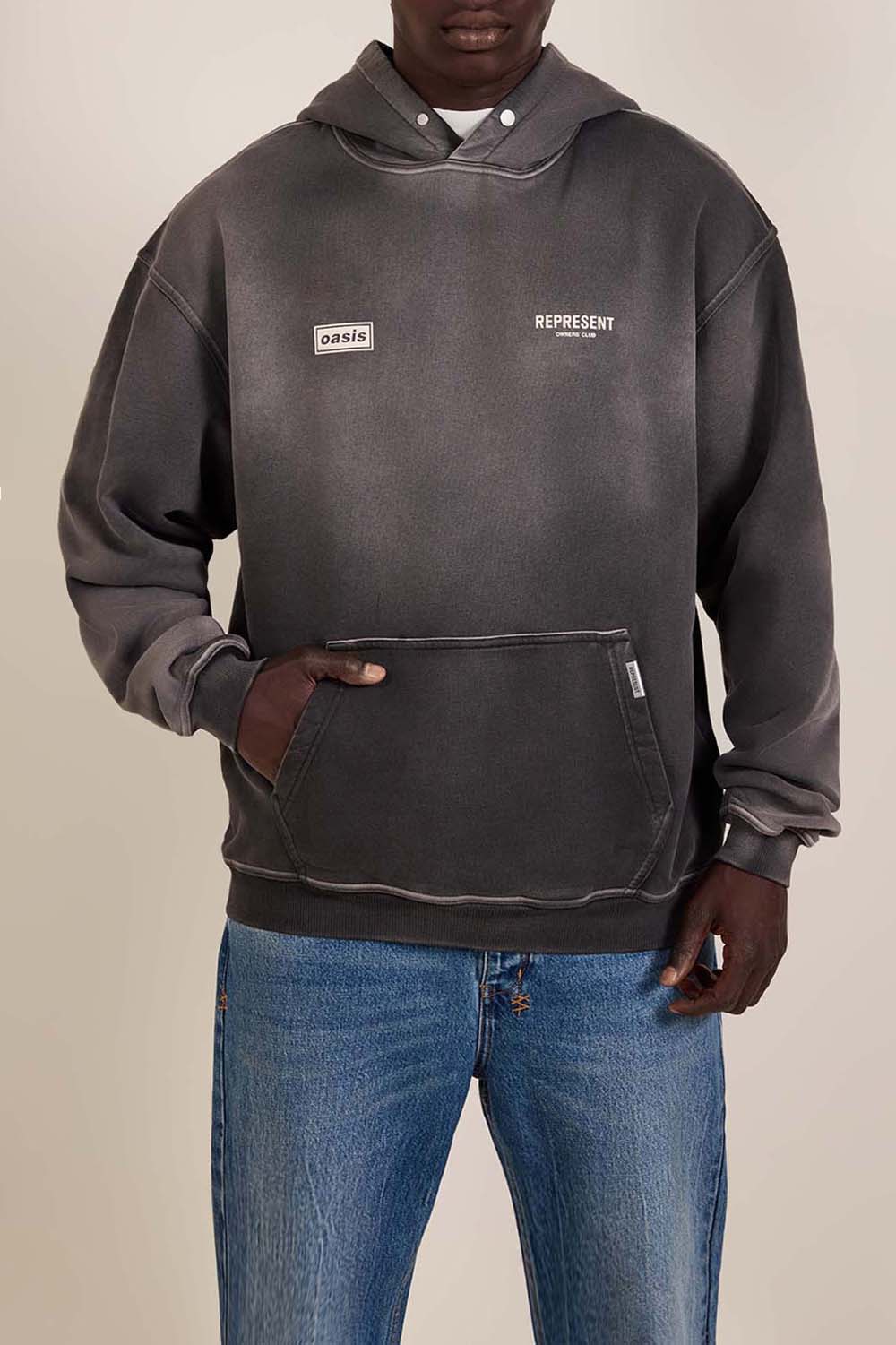 תמונת דוגמן קידמית של קפוצ'ון ריפרסנט x אואזיס