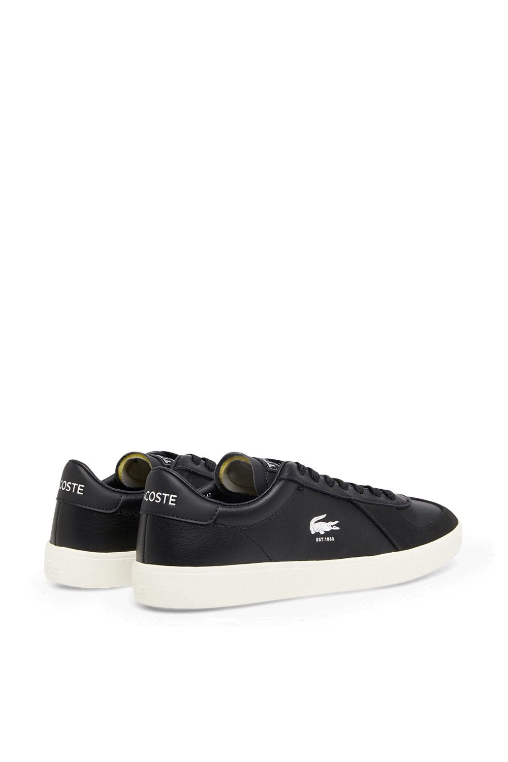 תמונה אחורית של נעלי סניקרס בייס שוט