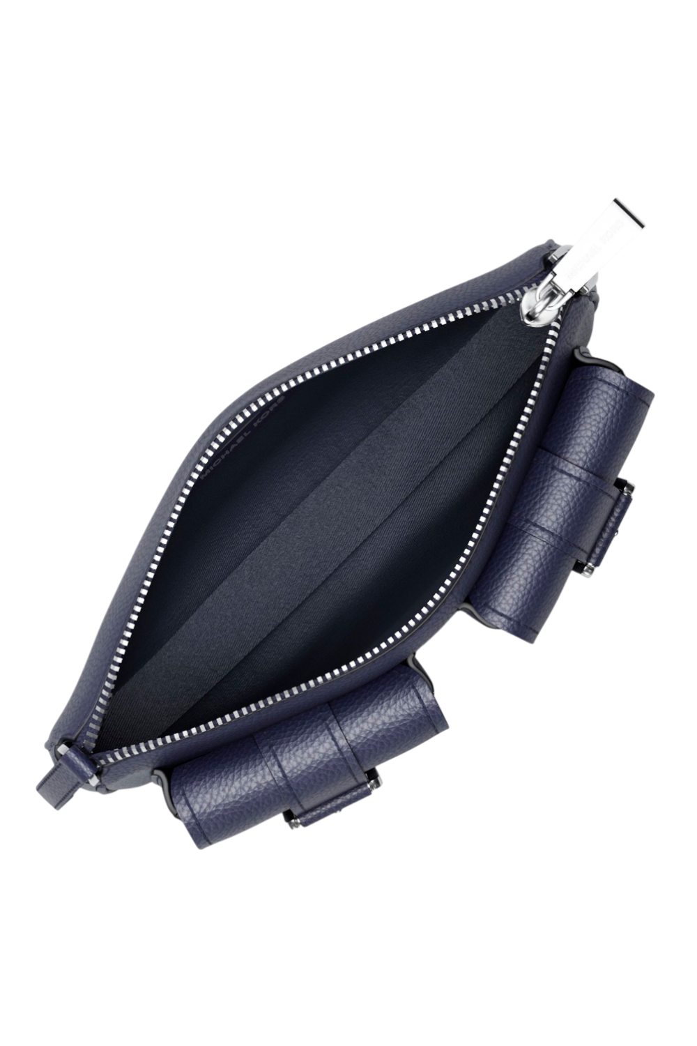 תמונת תקריב של תיק כתף סמול