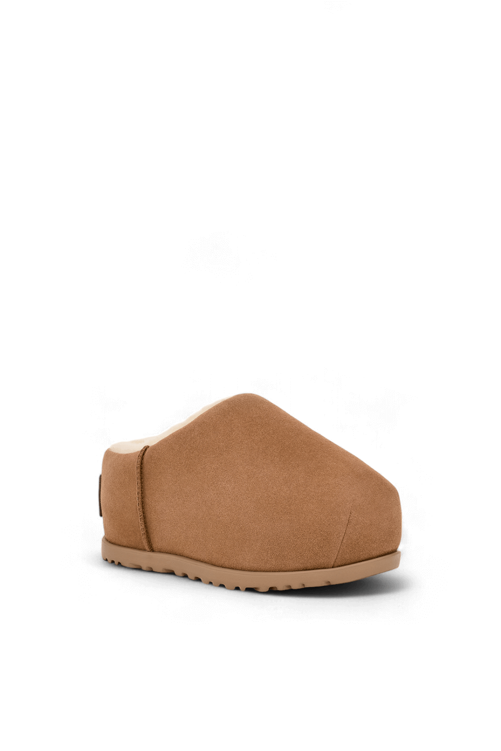 תמונת תקריב של נעלי פאמפד סלייד