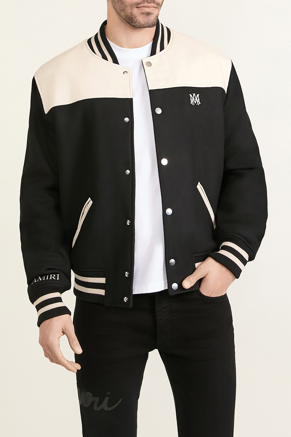 תמונת דוגמן קידמית של ז'קט בומבר