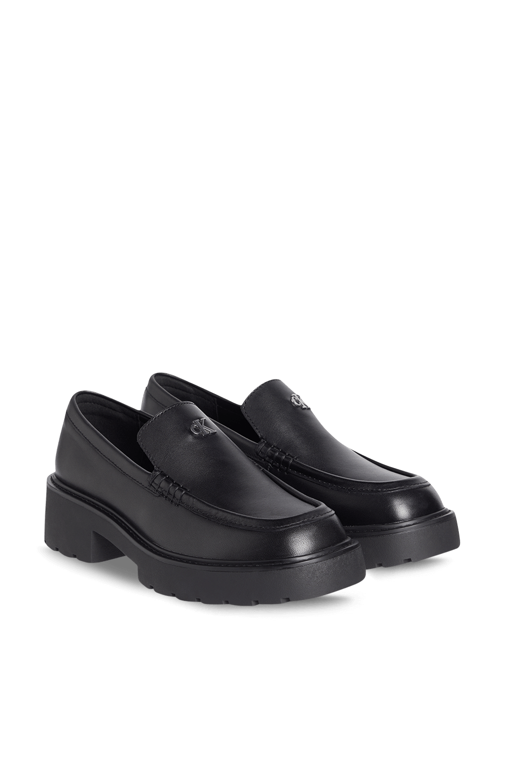 תמונת פנים של נעלי מוקסינים פלטפורמה