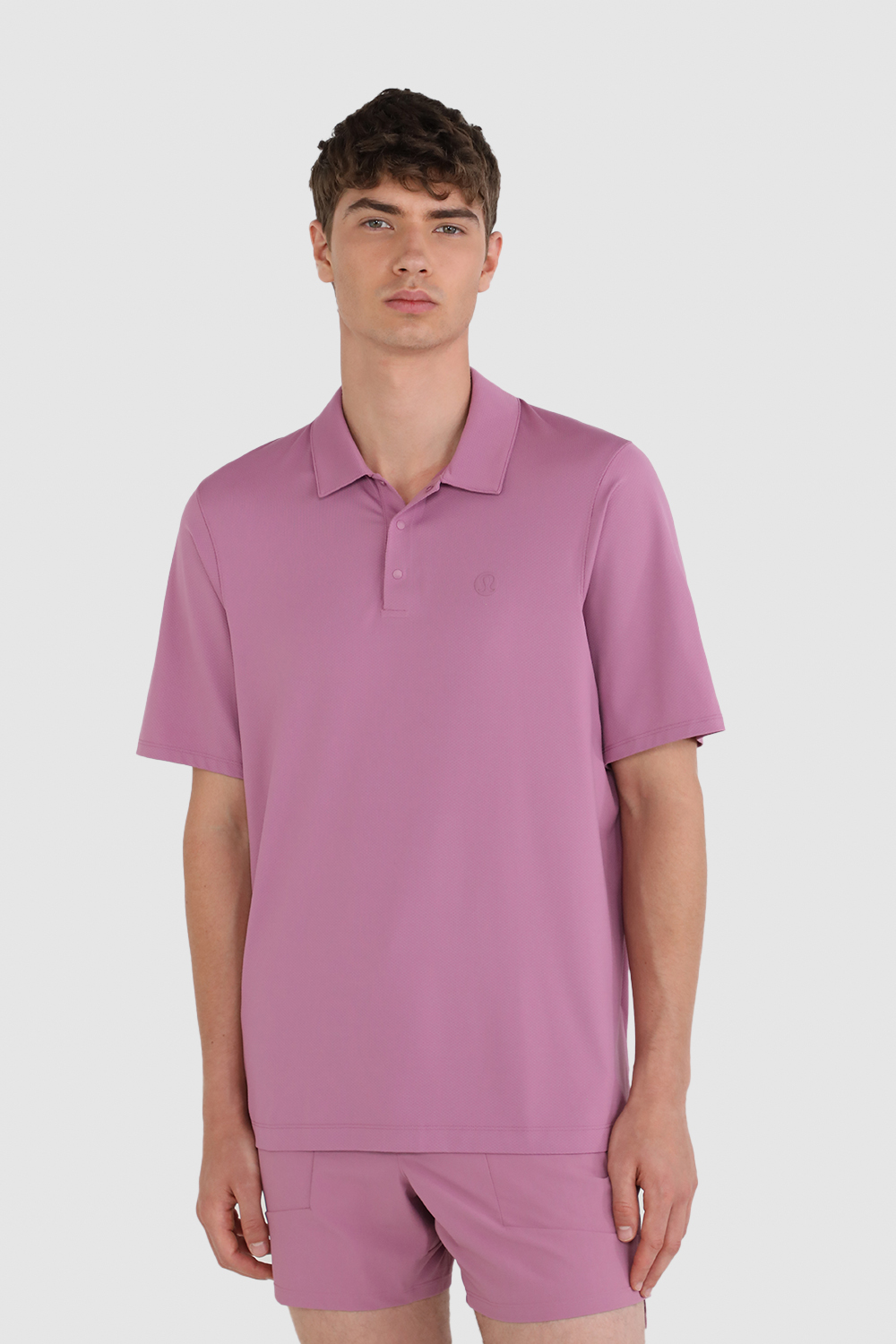 תמונת דוגמן קידמית של Snap Front Performance Short-Sleeve Polo