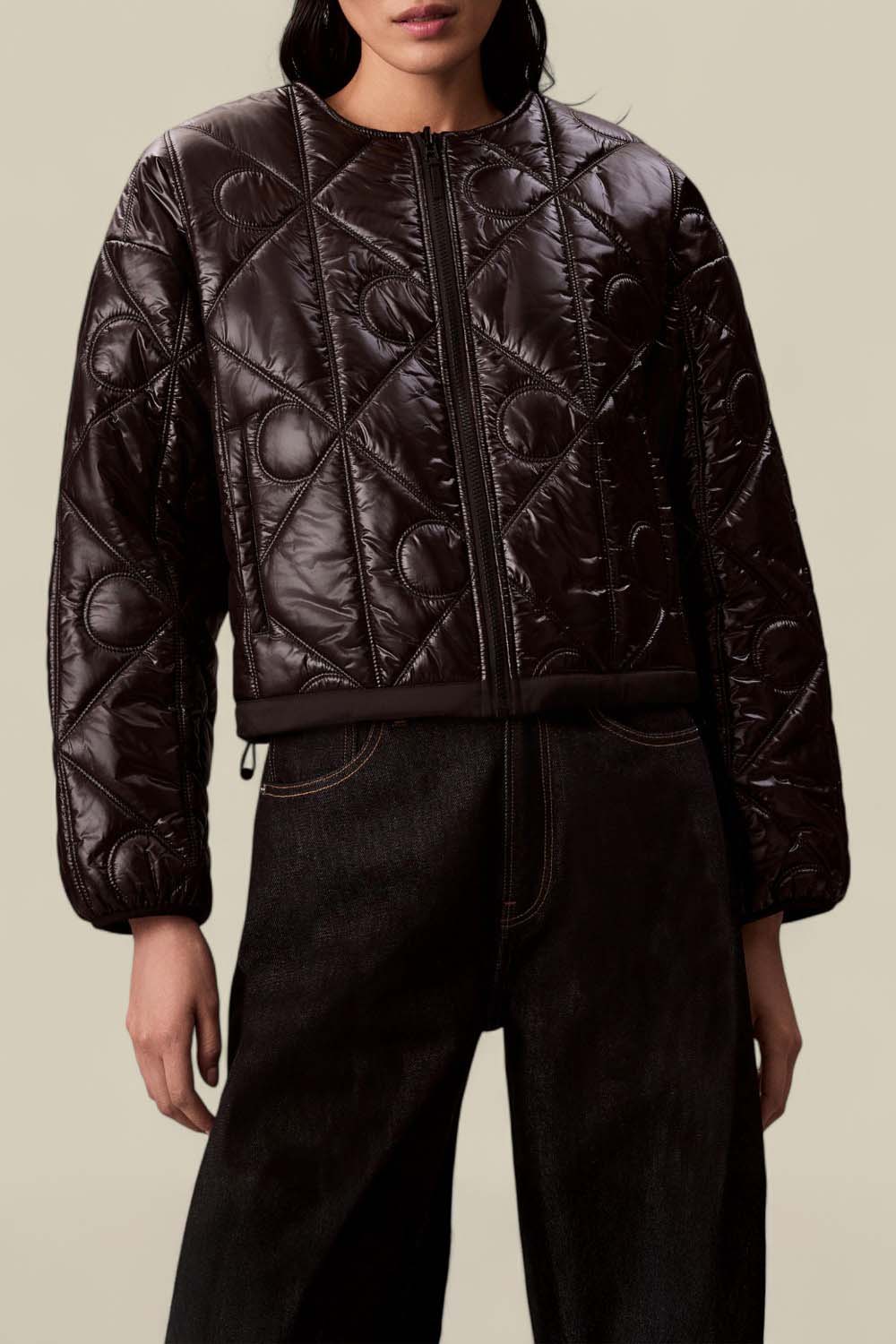 תמונת דוגמן קידמית של ז'קט פוך דו-צדדי