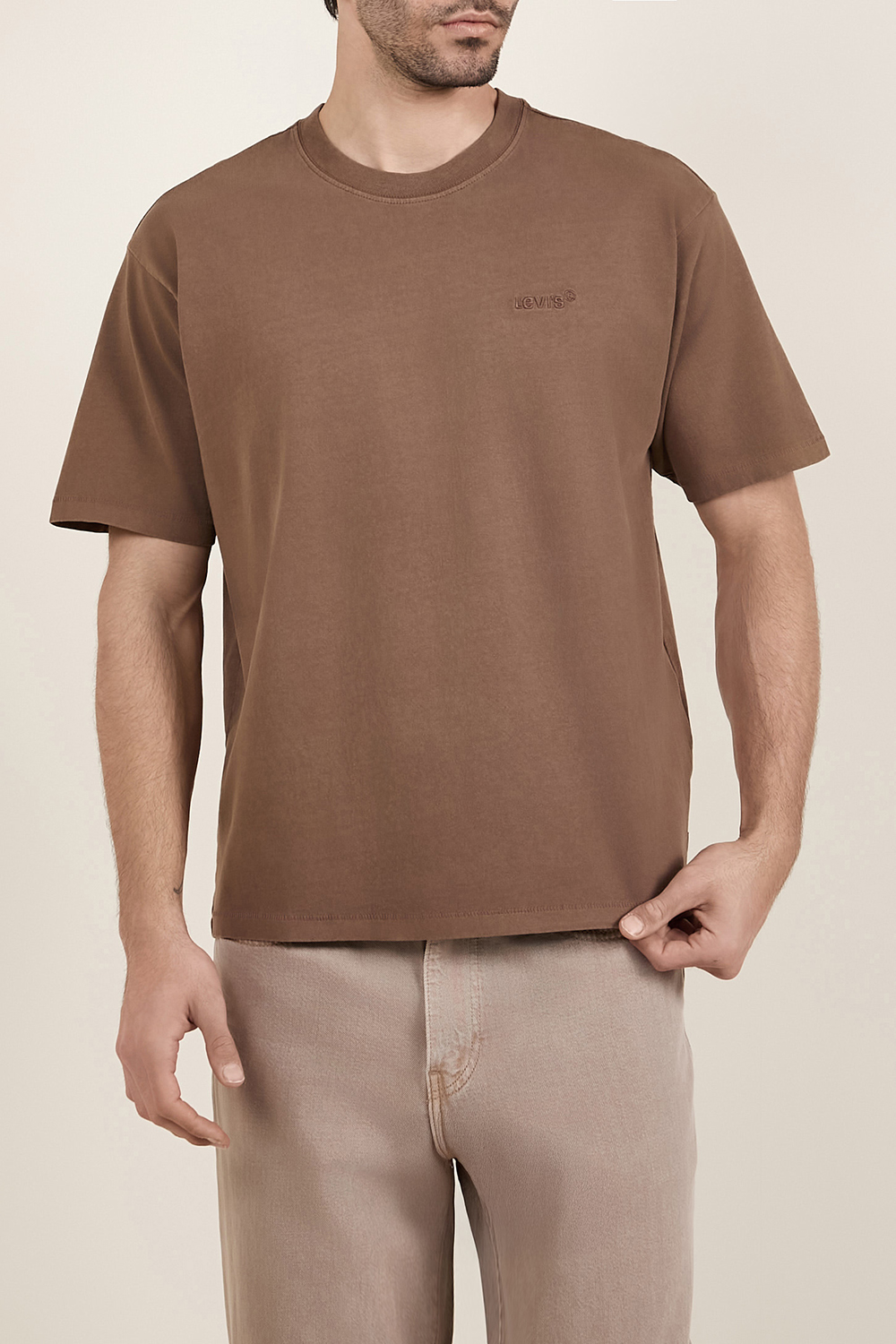 תמונת דוגמן קידמית של חולצת טי