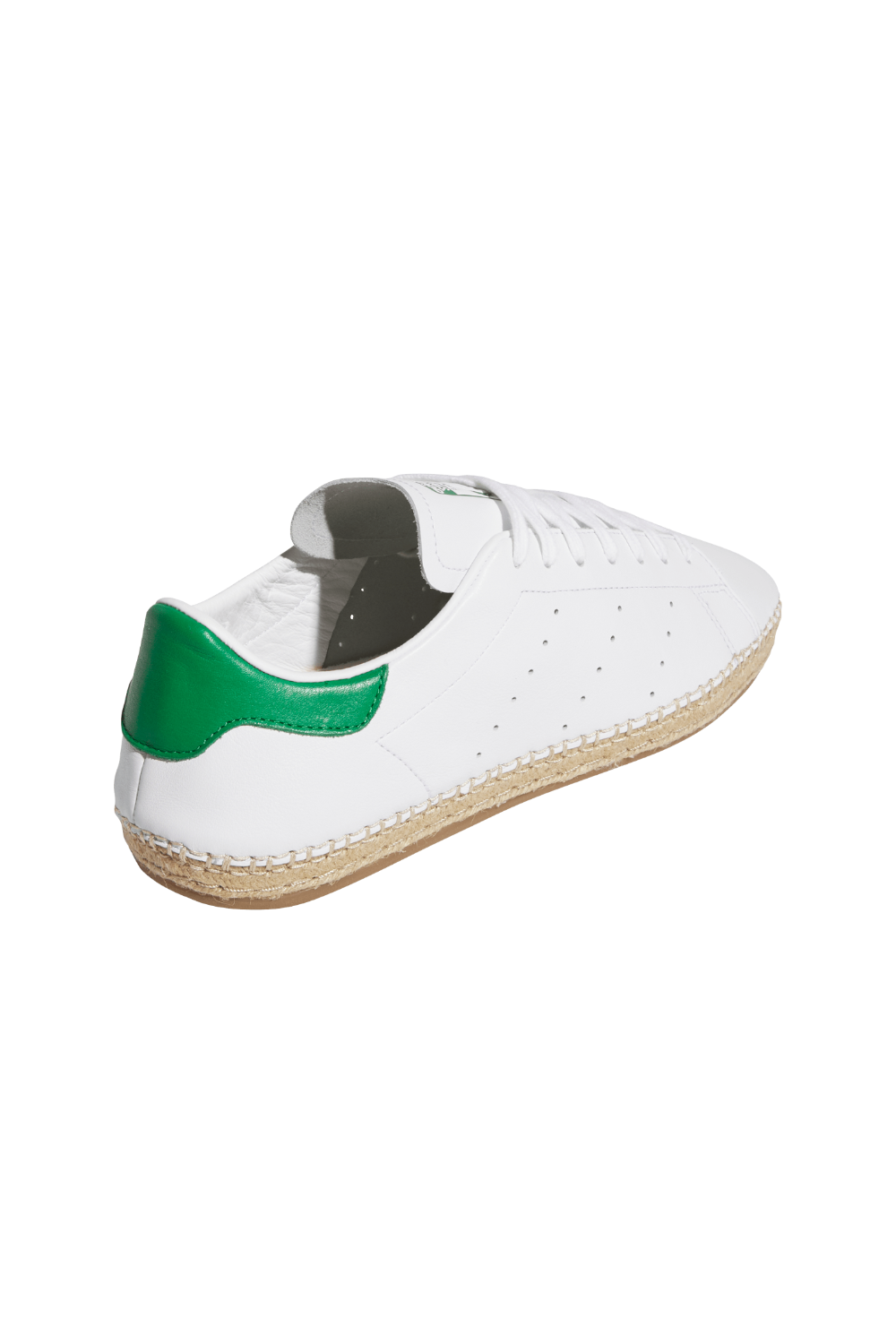 תמונת פנים של נעלי סניקרס אדידס X קלוט