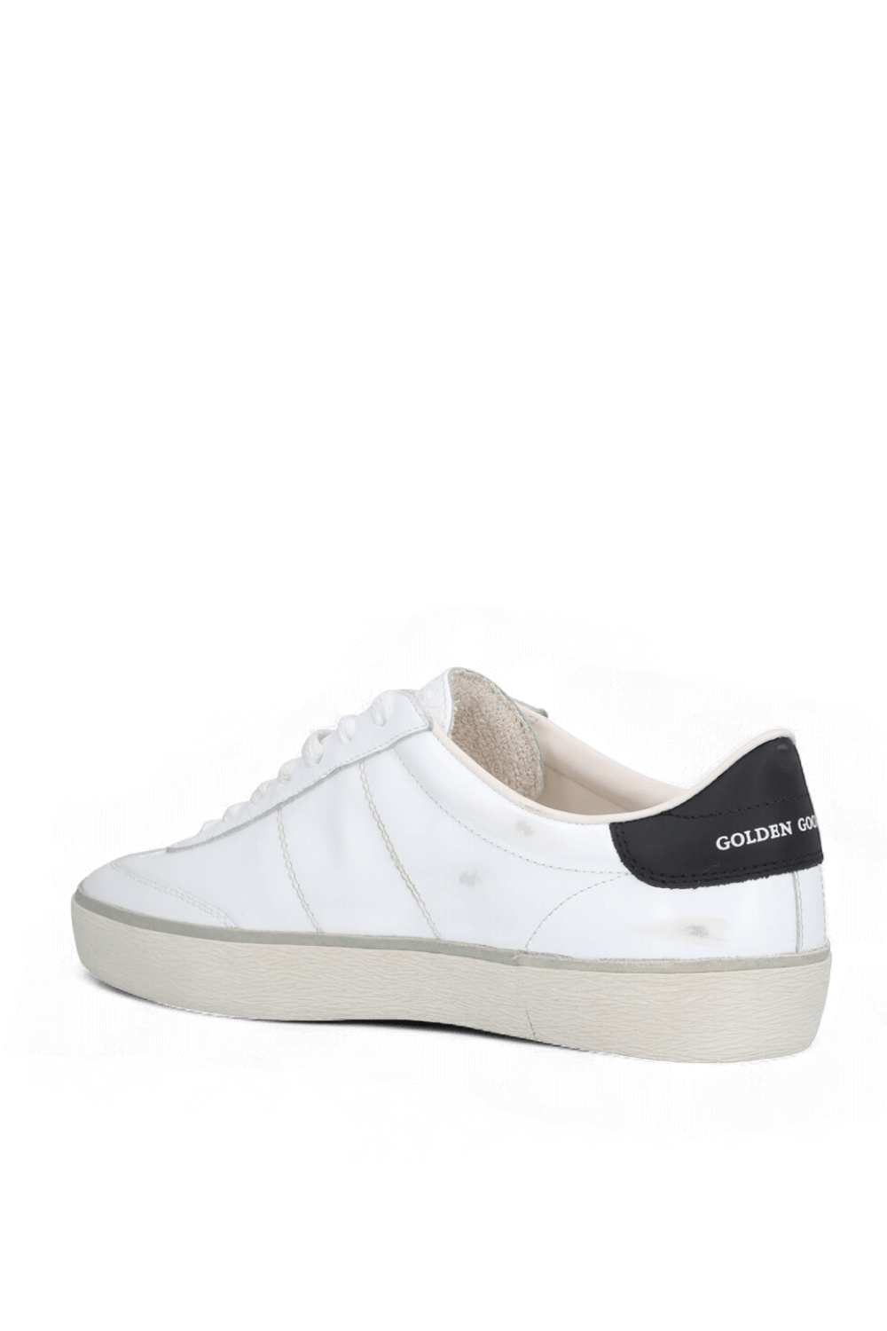 תמונה אחורית של נעלי סניקרס סול סטאר