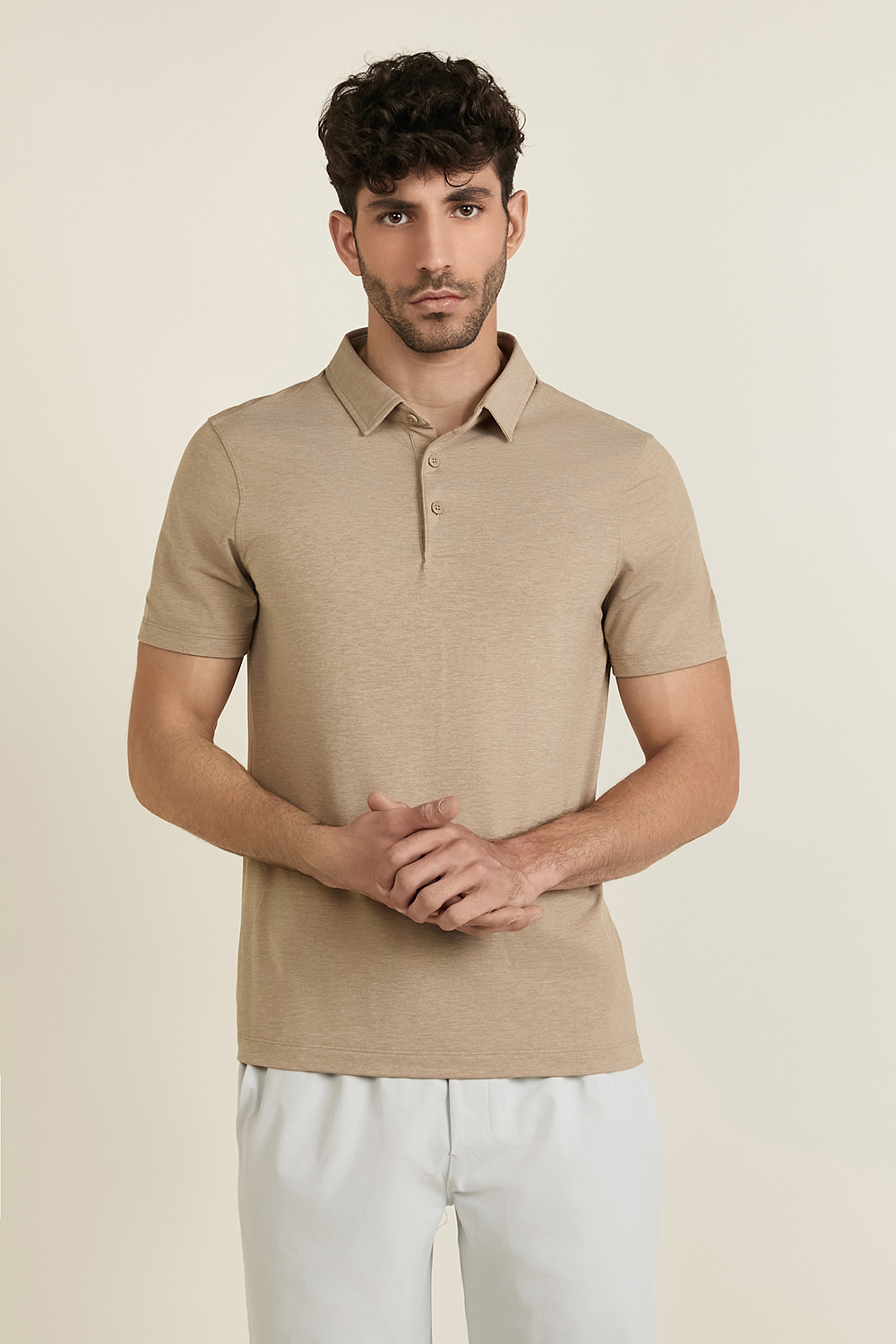 תמונת דוגמן קידמית של Evolution Short-Sleeve Polo Shirt