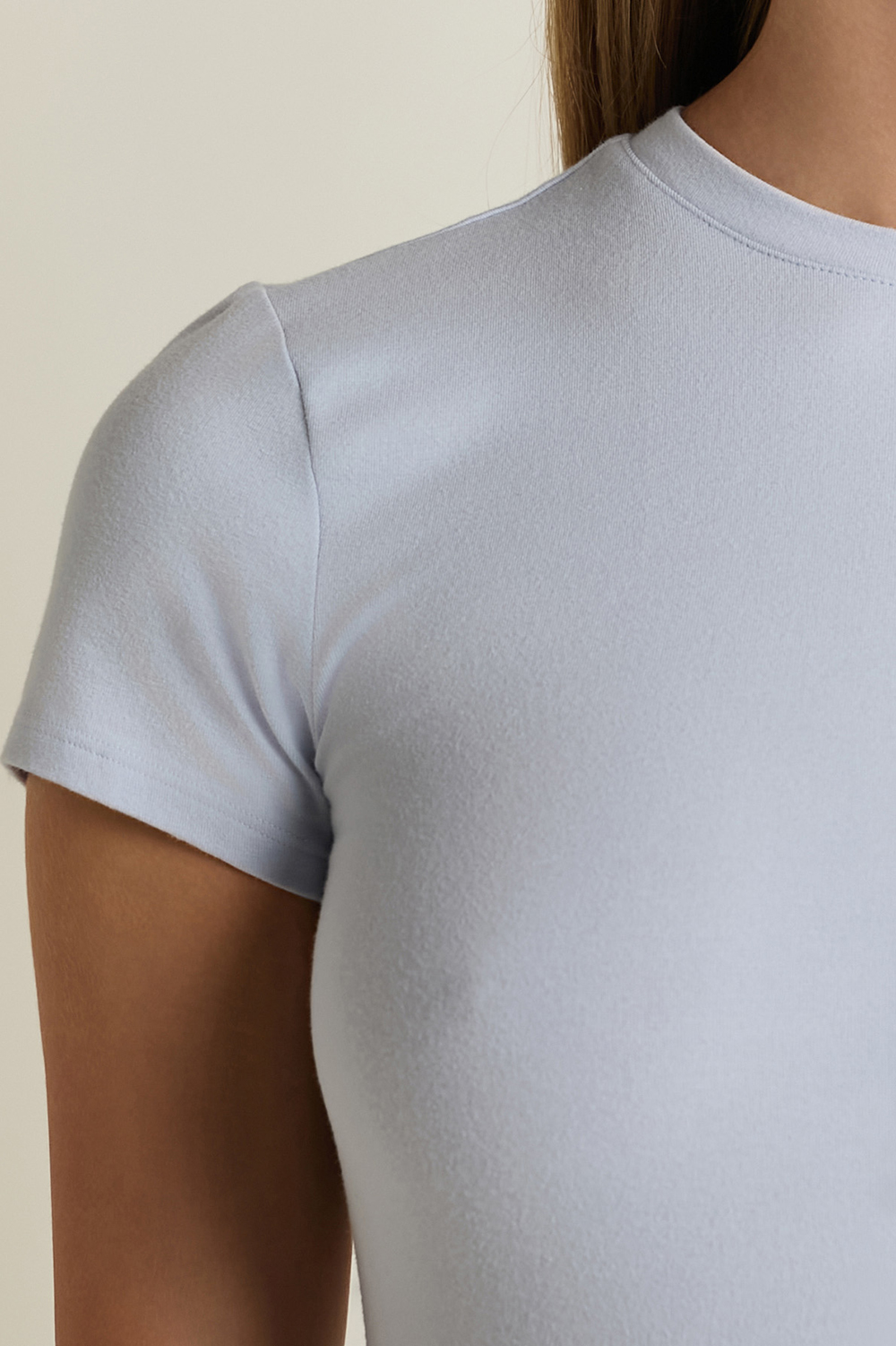 תמונת תקריב דוגמן של חולצת טי