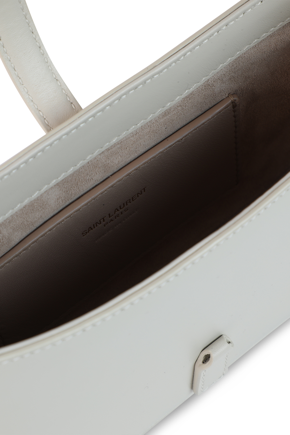 תמונת פנים של תיק הובו מעור בגודל מיני