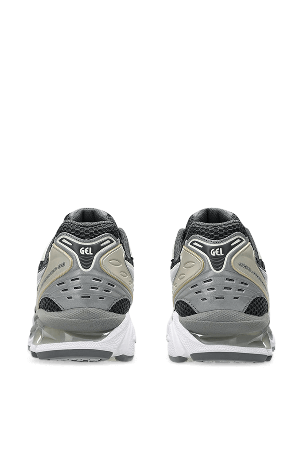 תמונת תקריב של נעלי סניקרס ג'ל קיינו 14