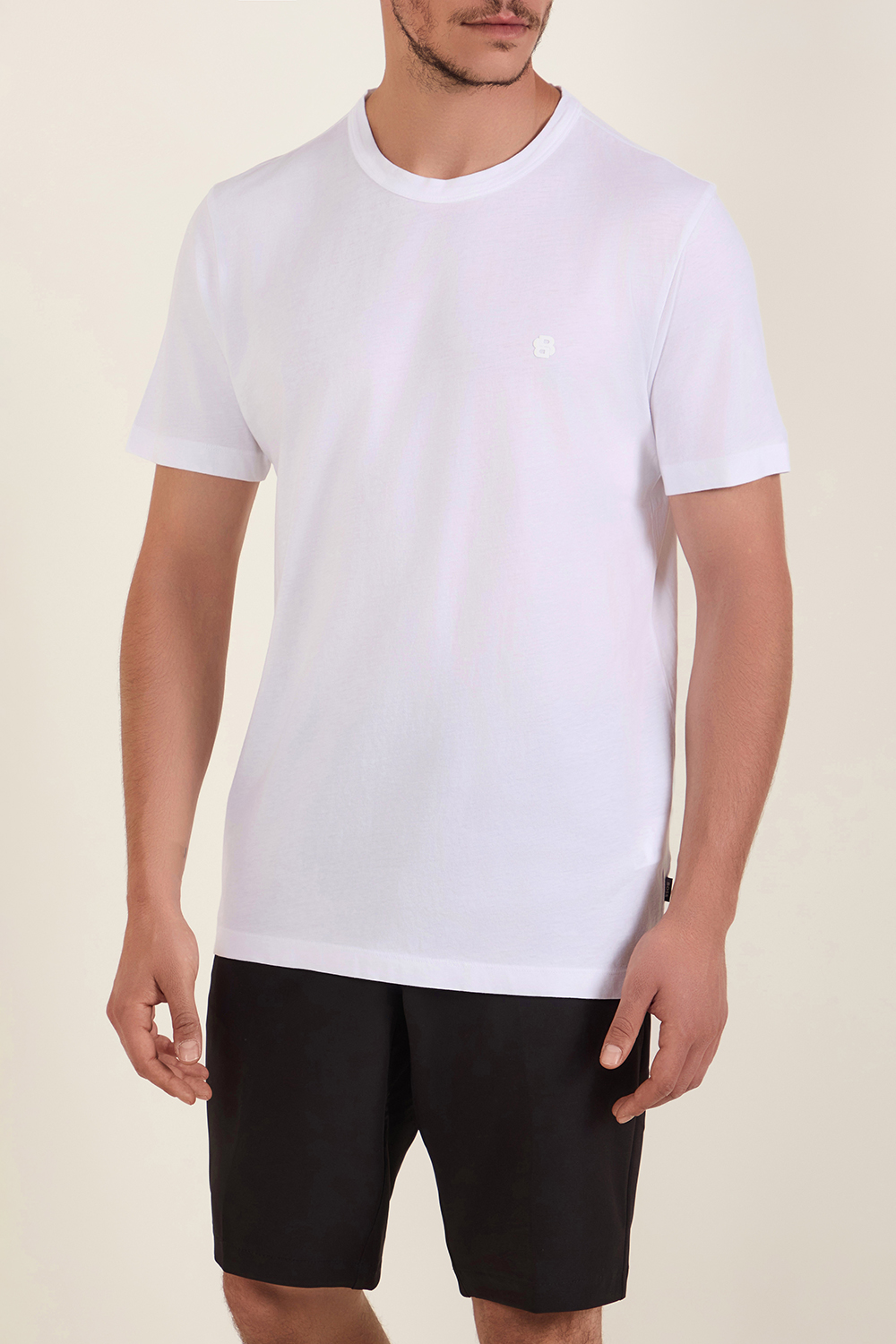 תמונת דוגמן קידמית של חולצת טי