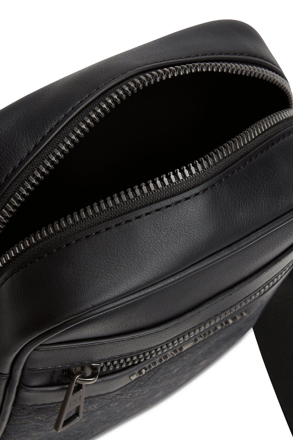 תמונת פנים של תיק