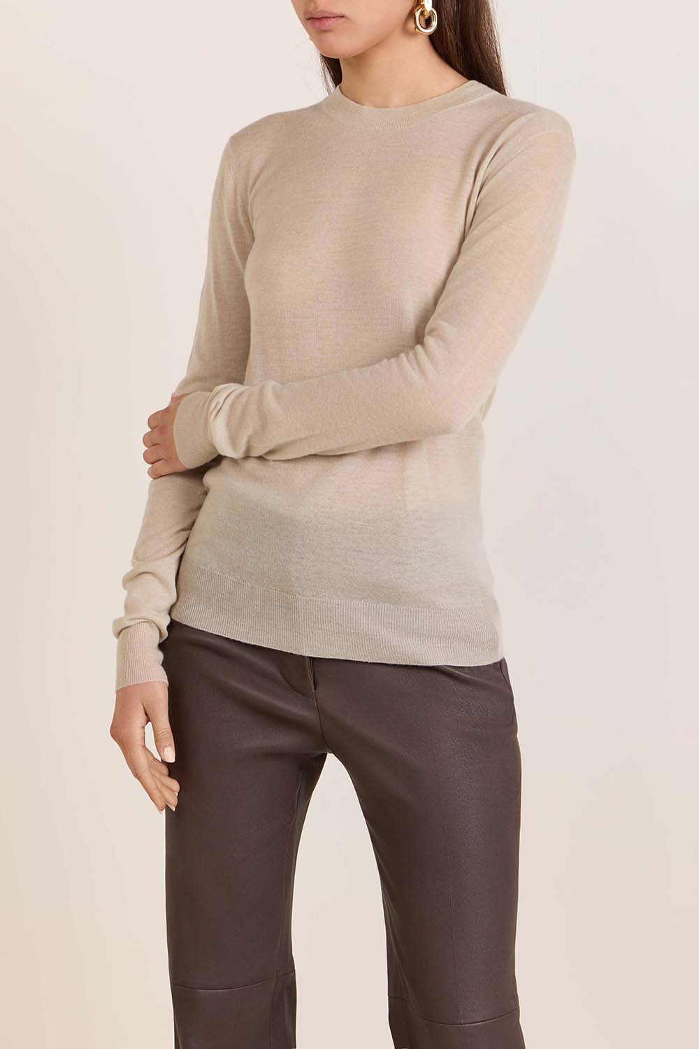 תמונת דוגמן קידמית של סריג קשמיר