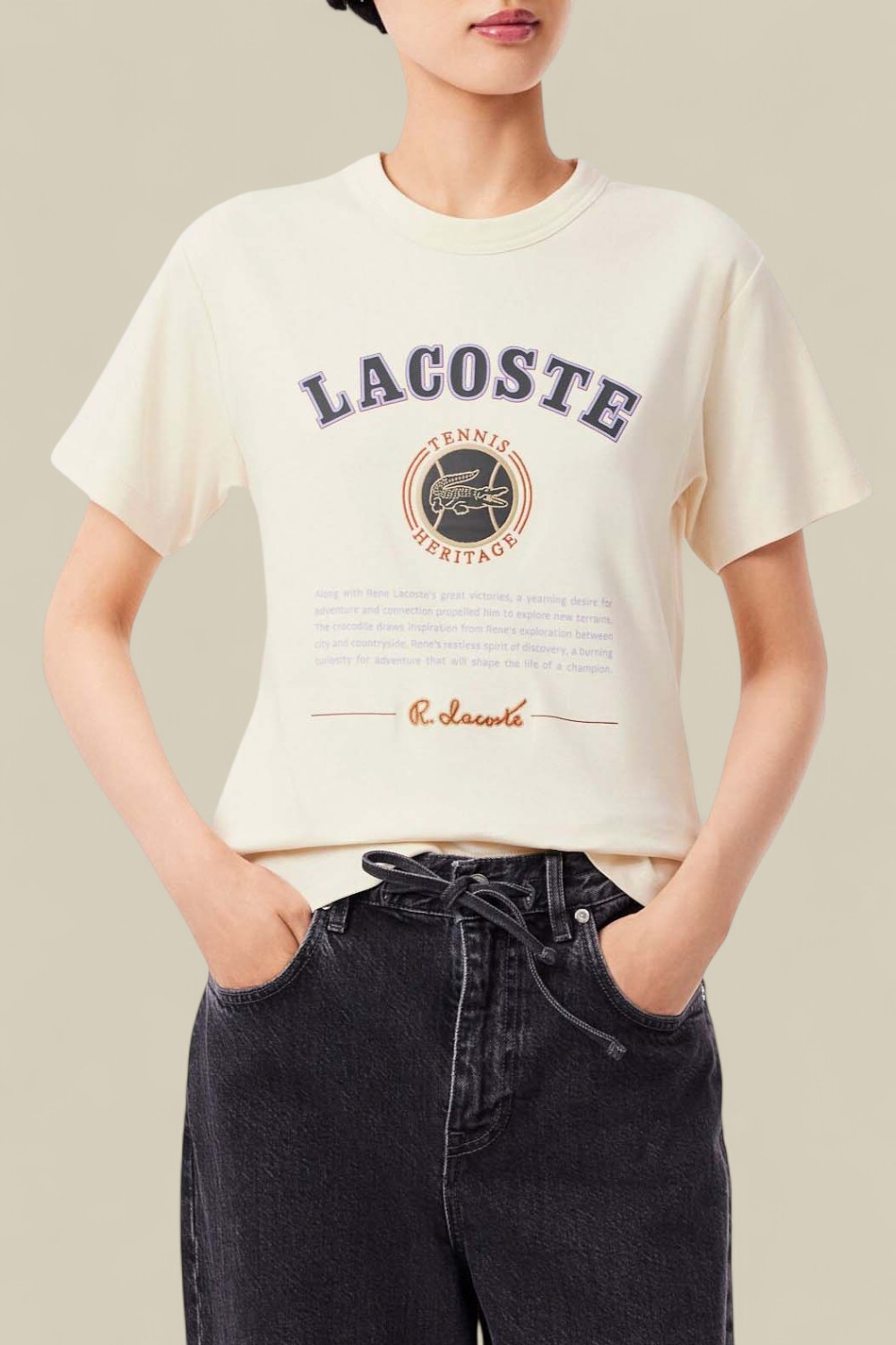 תמונת דוגמן קידמית של חולצת טי