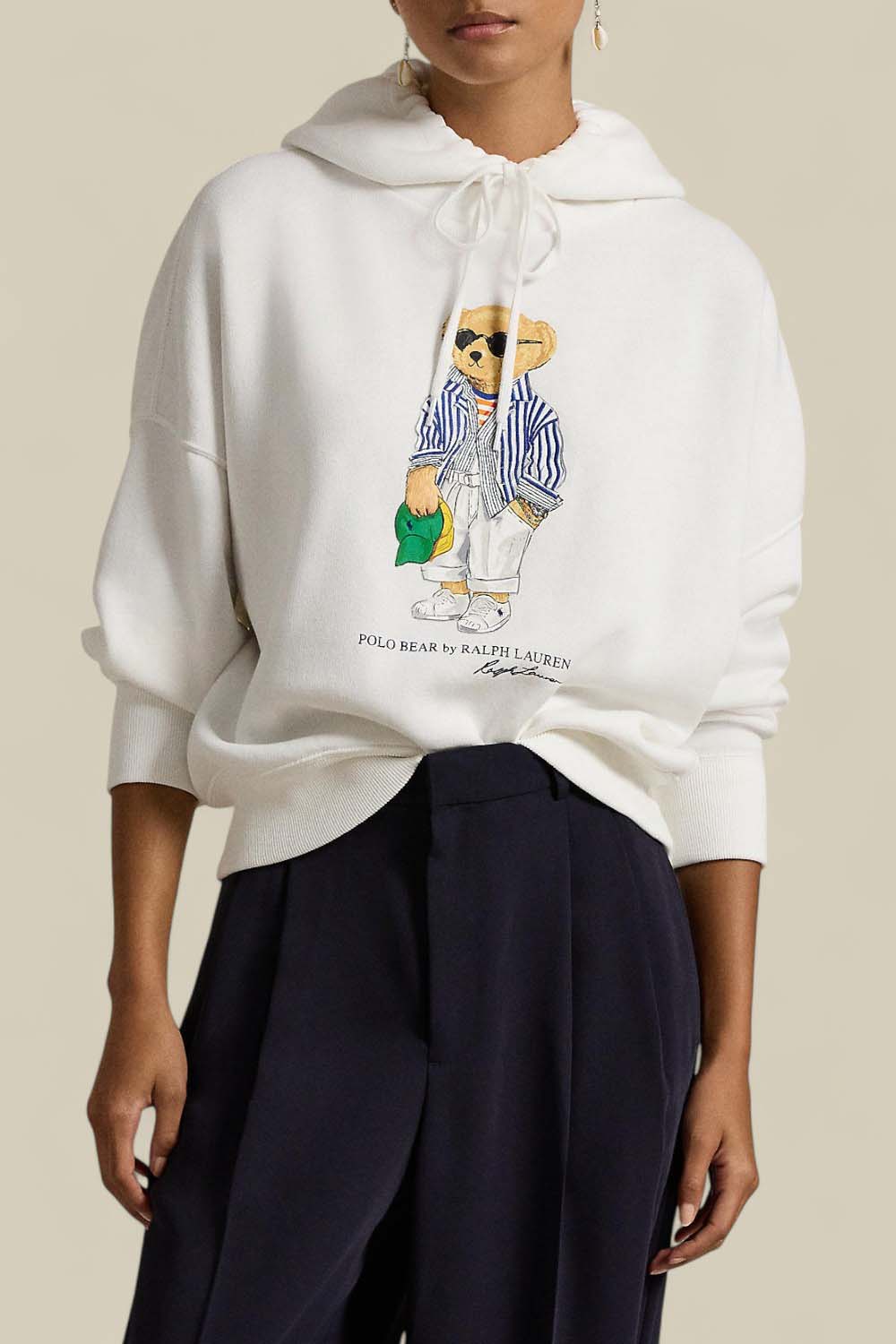 תמונת דוגמן קידמית של סווטשירט קפוצ'ון