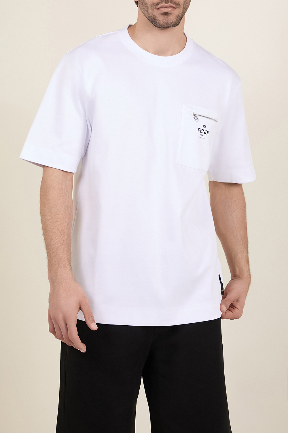 תמונת דוגמן קידמית של חולצת טי