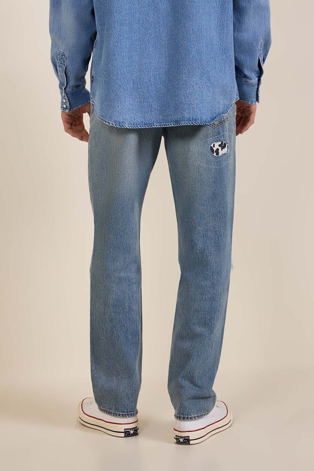 תמונת דוגמן אחורית של ליוויס X צעצוע של סיפור מכנסי ג'ינס 568