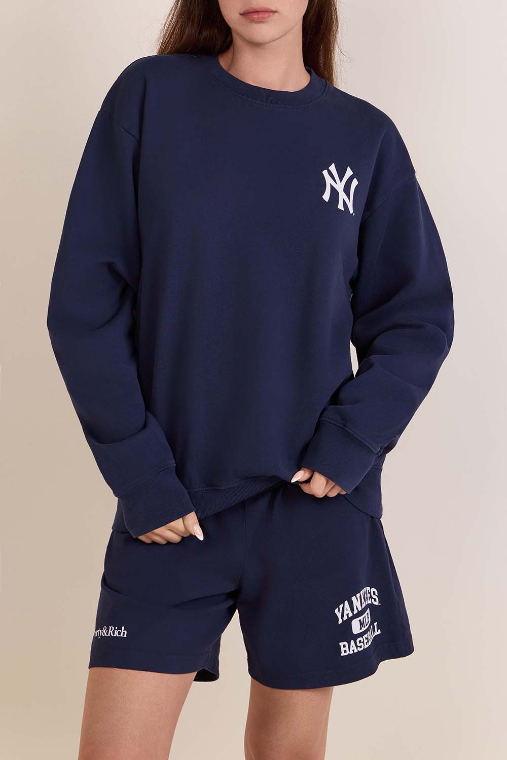 תמונת דוגמן קידמית של סווטשירט ינקיס