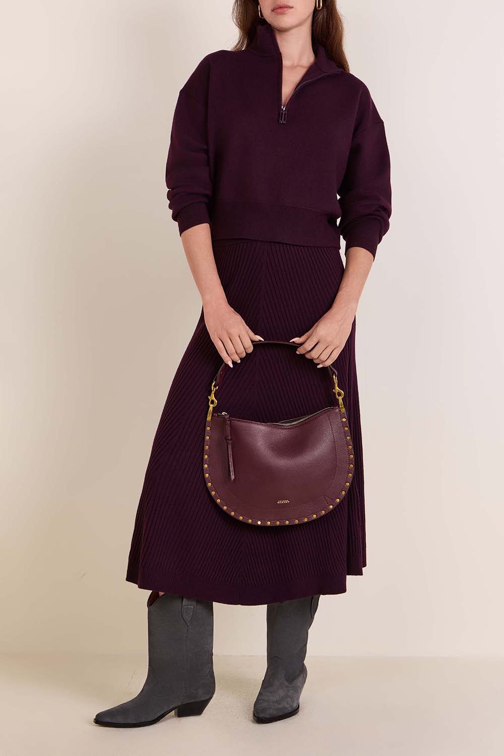 תמונת דוגמן קידמית של תיק כתף אוסקן