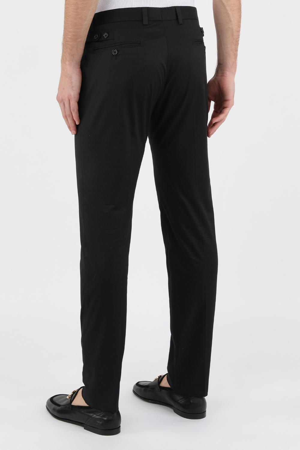 תמונת דוגמן אחורית של מכנסיים ארוכים מחוייטים בגוון שחור