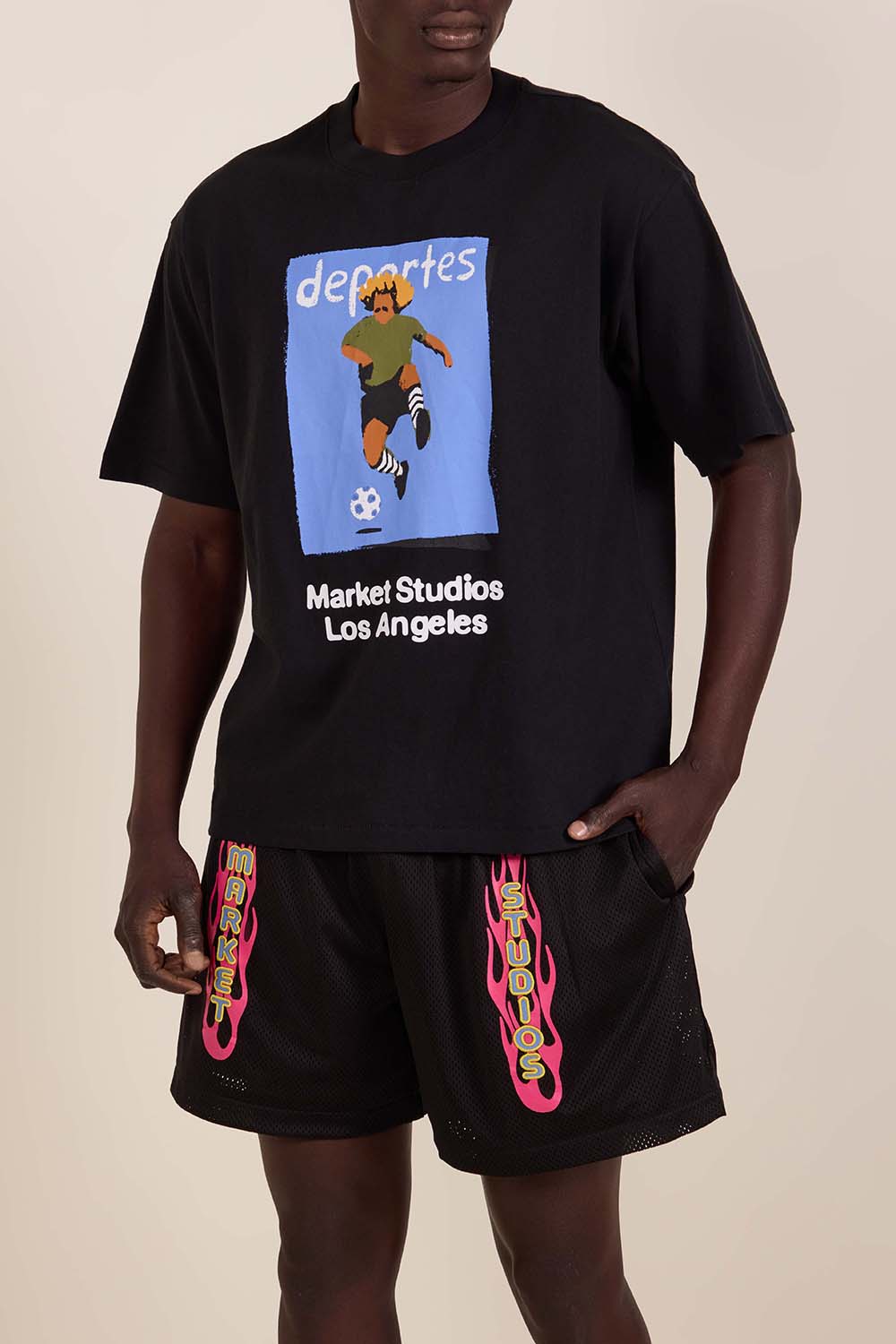 תמונת דוגמן קידמית של חולצת טי