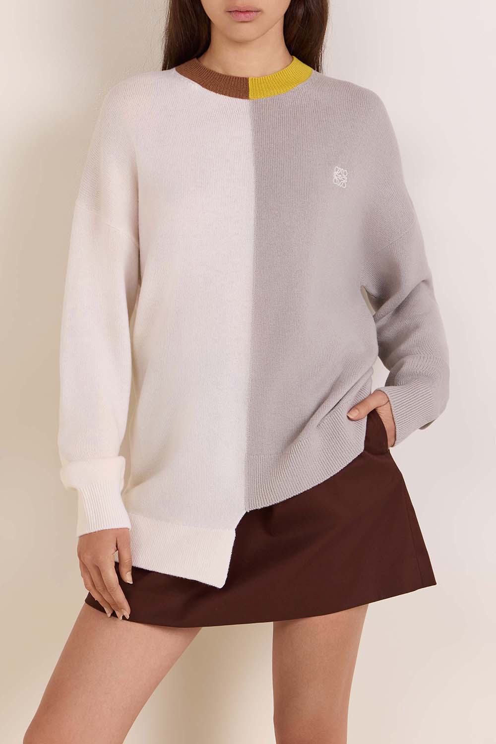 תמונת דוגמן קידמית של סריג א-סימטרי